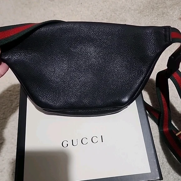 Gucci Black Leather Belt Bag with Red and Green Web Stripe - Picture 3 of 5